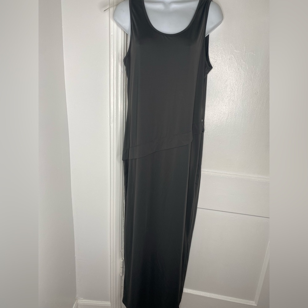 Miilla NWT Elegant Heather Grey Sleeveless Dress